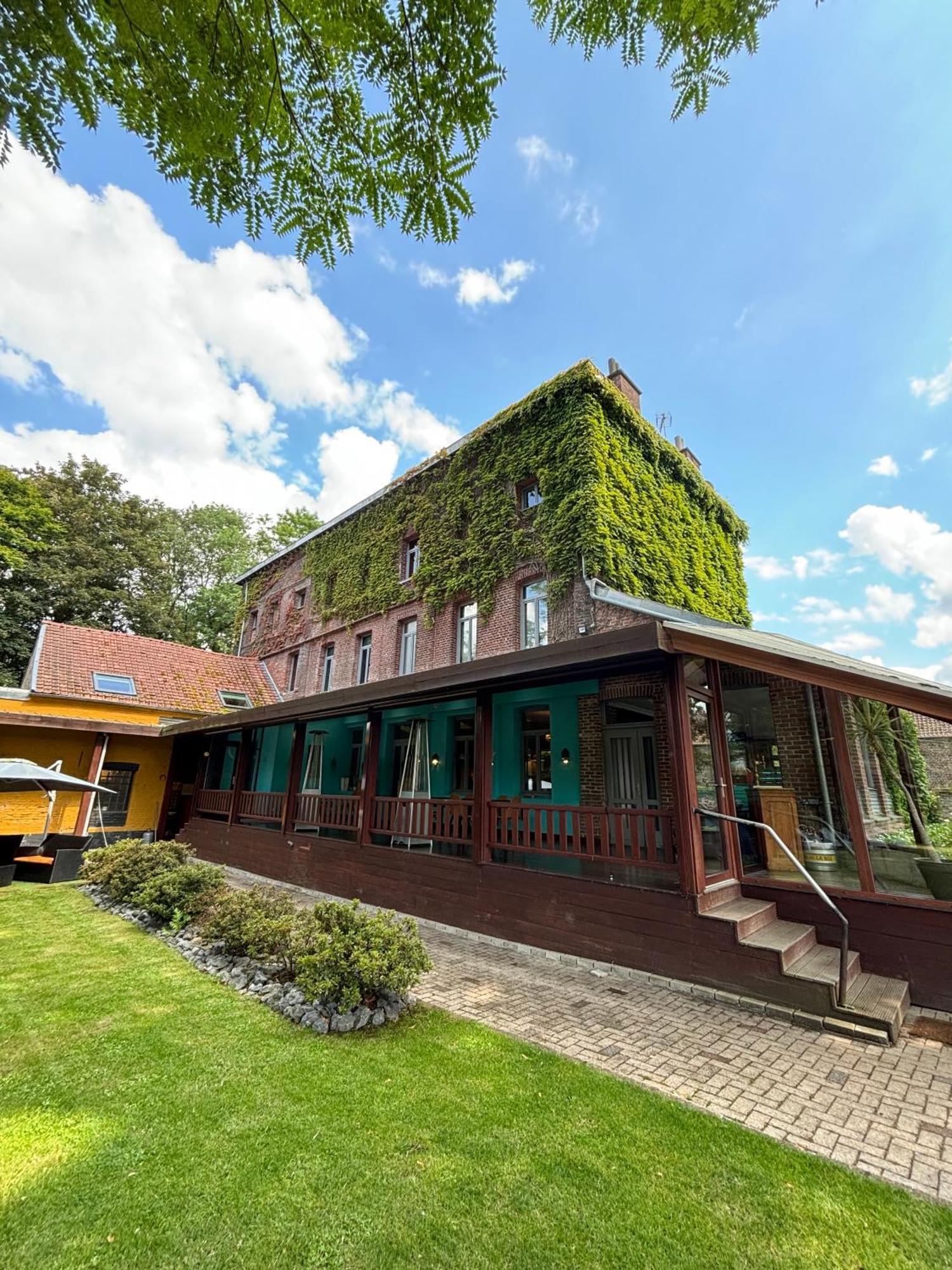 Logis Hotel-Restaurant - Le Moulin D'Artres Kültér fotó