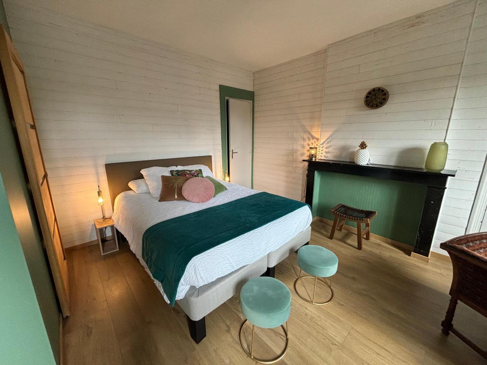Logis Hotel-Restaurant - Le Moulin D'Artres Kültér fotó